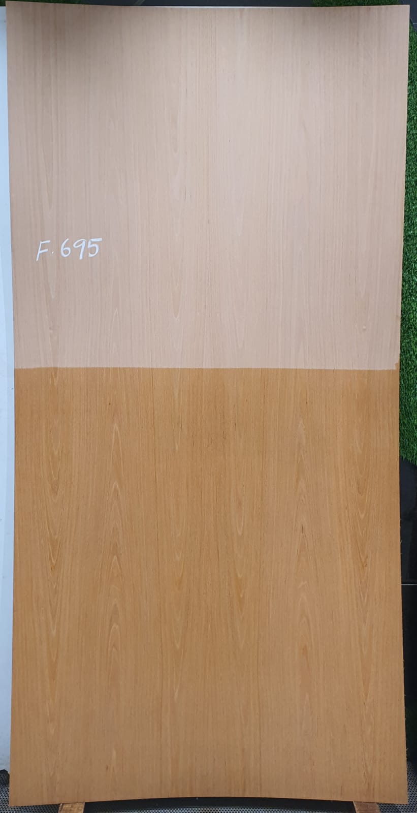 Mahogany Crown F695