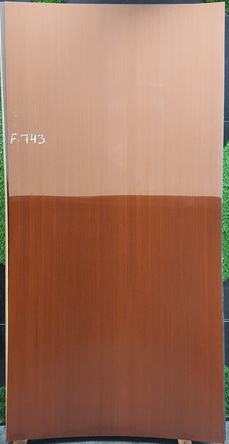 Royal Rust F743