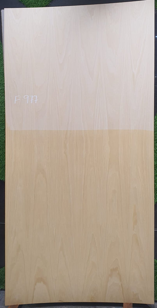 Satin Maple Crown F977